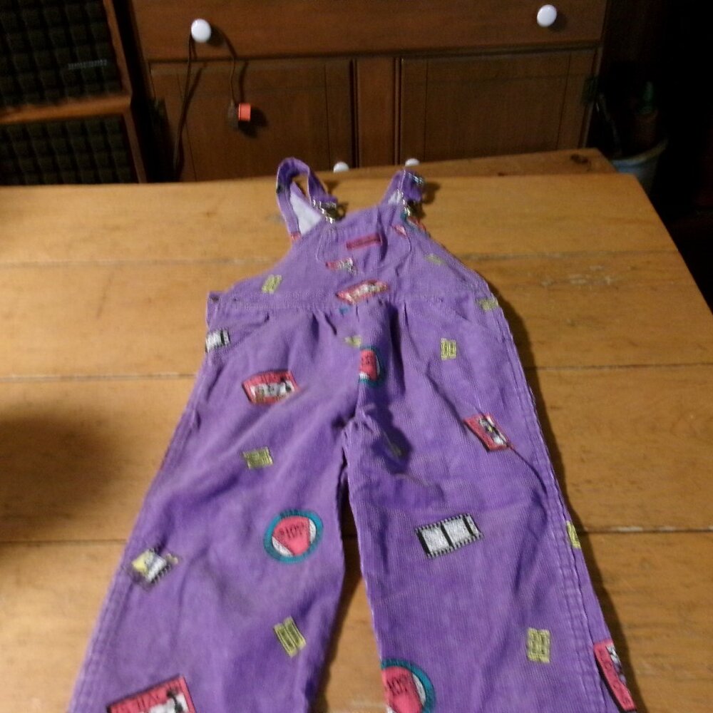 vtg handstands usa bib overalls girls 4t movie theater graphic all over purple